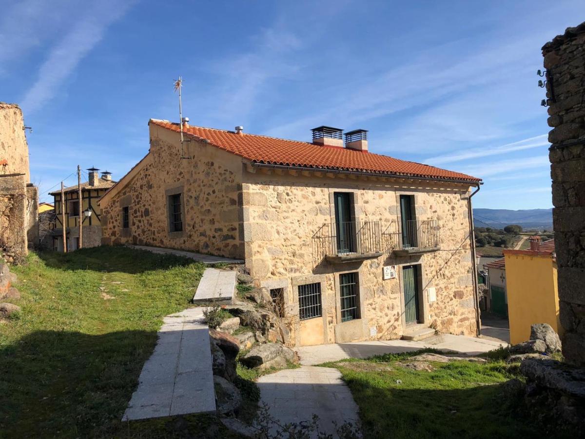 Casa Rural Fuente La Bolera Gilbuena Exterior photo